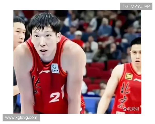 陈盈骏妙手切球引爆反击周琦强势跟进完成精彩2加1瞬间全场沸腾